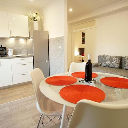 נין Apartment Caramela מראה חיצוני תמונה